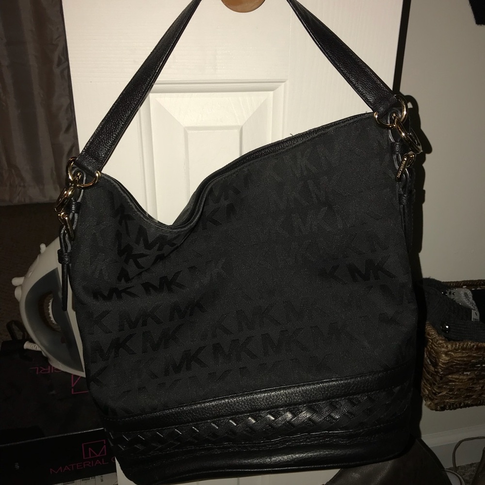 Authentic Michael Kors Handbag - image 1